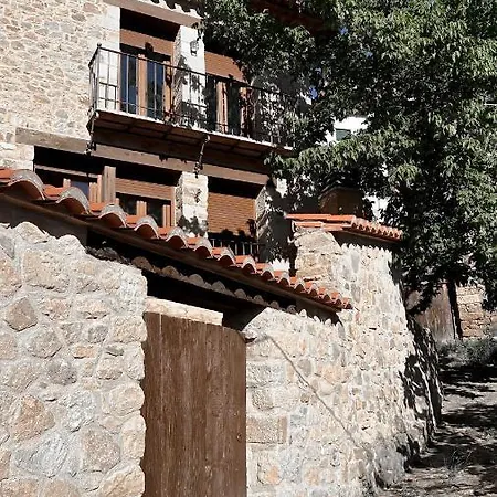 La Casa De La Acacia *