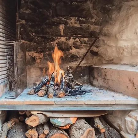 La Casa De La Acacia